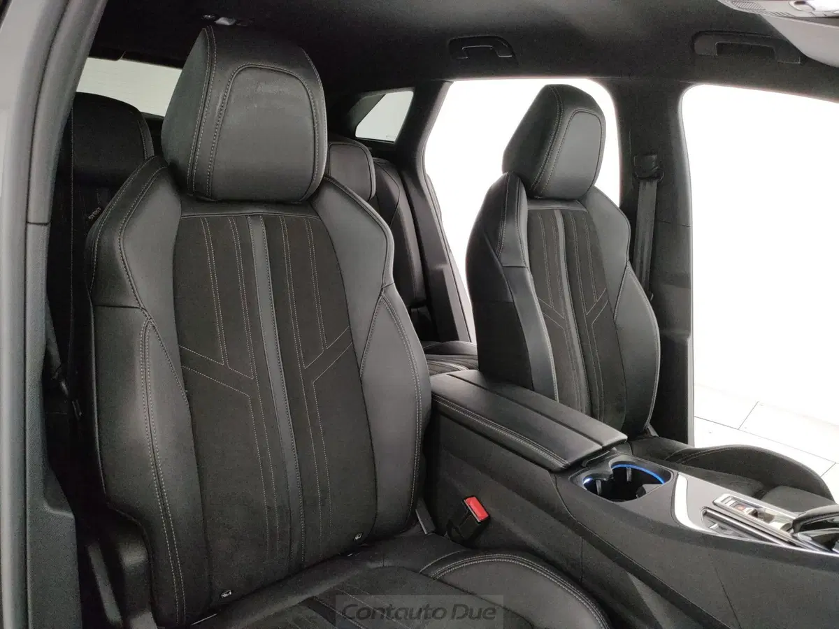 Peugeot 3008 usata a Caserta (17)
