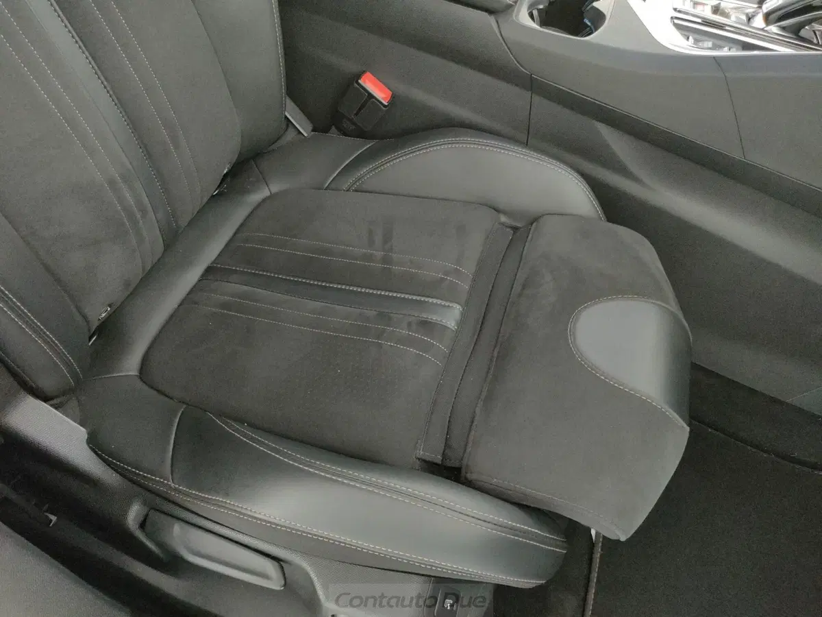 Peugeot 3008 usata a Caserta (18)
