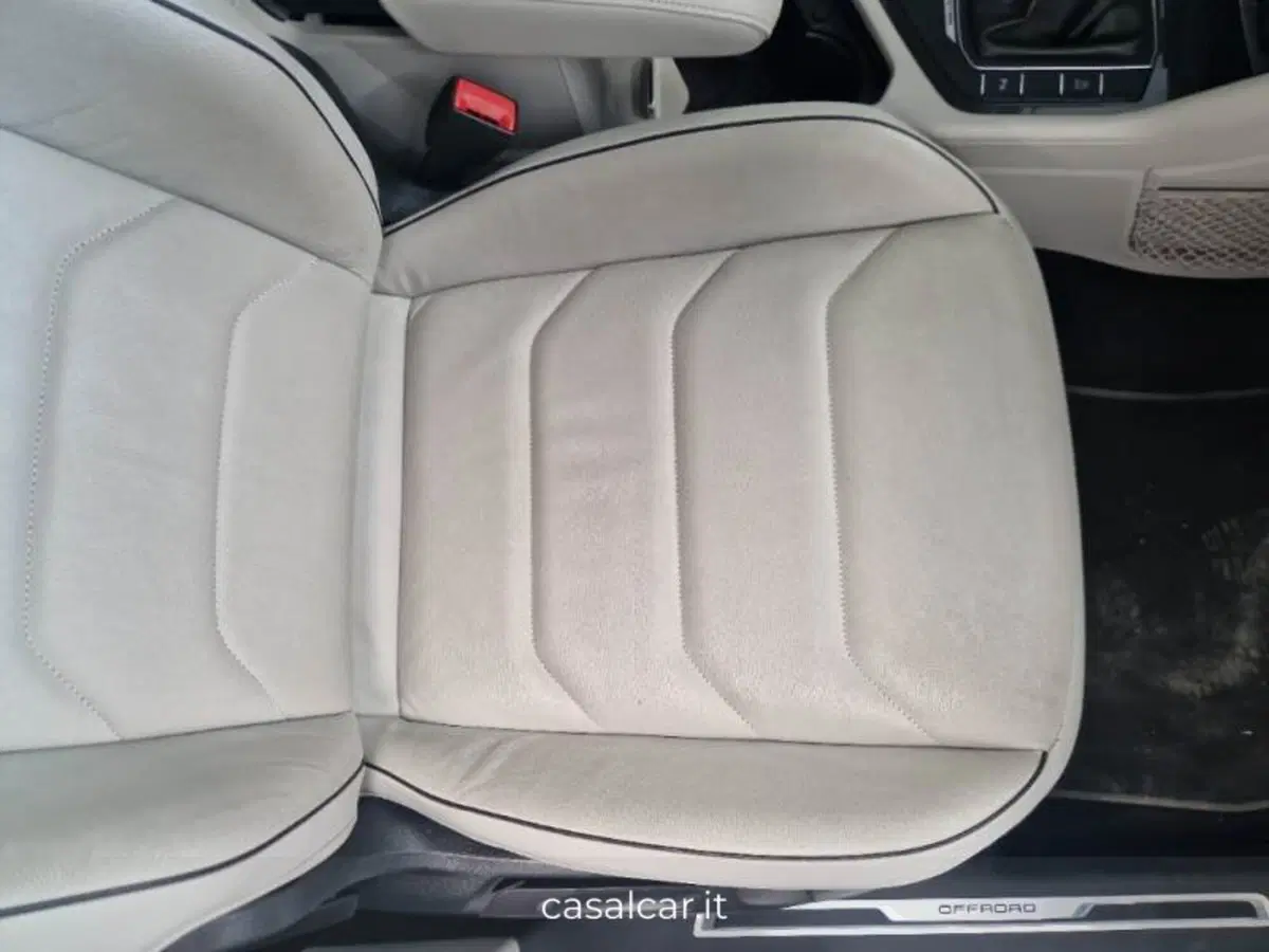 Volkswagen Tiguan usata a Salerno (13)