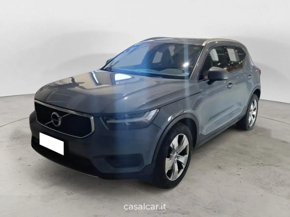 VOLVO Veicoli Commerciali XC40 usata a Salerno