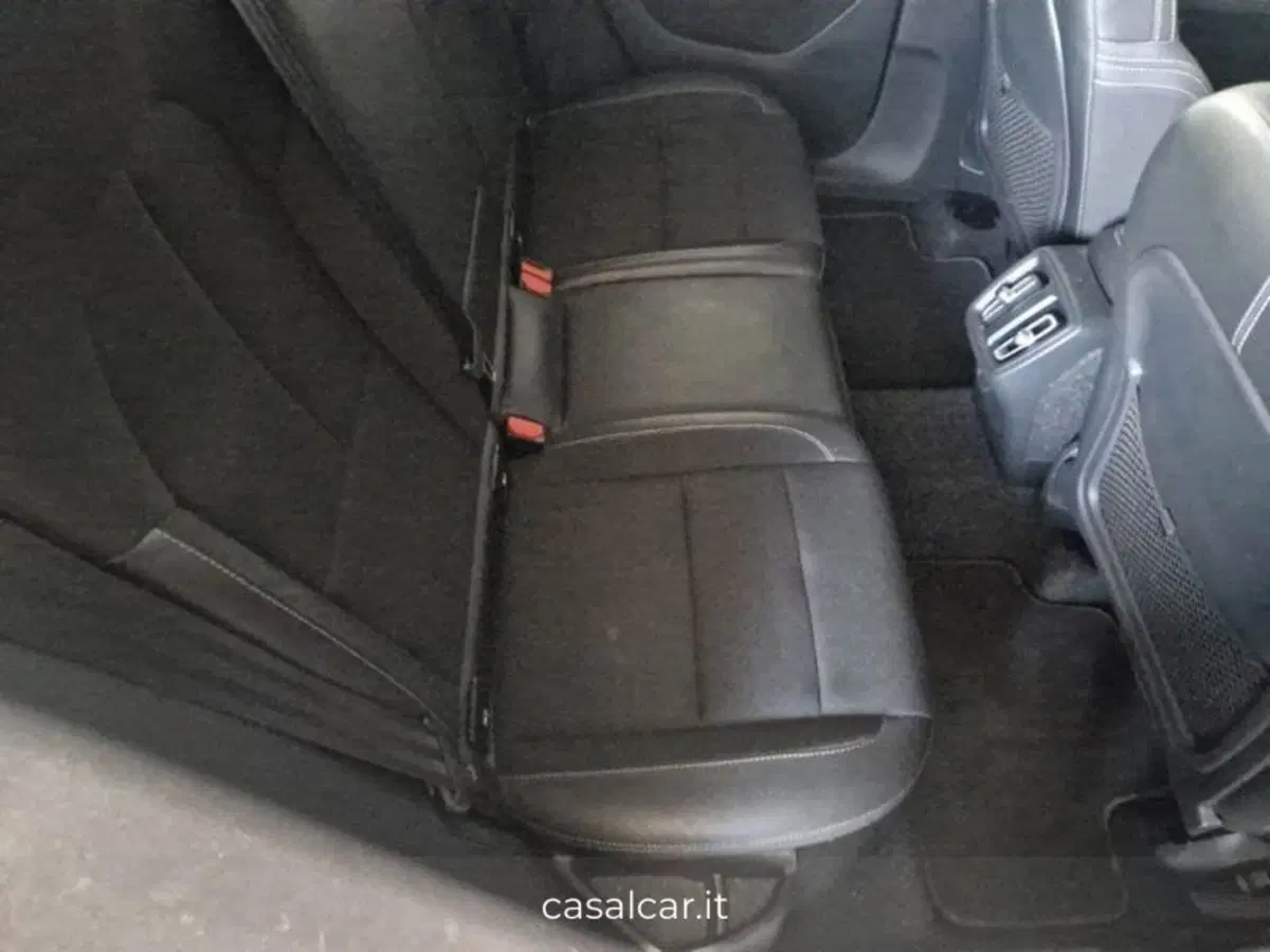 VOLVO Veicoli Commerciali XC40 usata a Salerno (14)