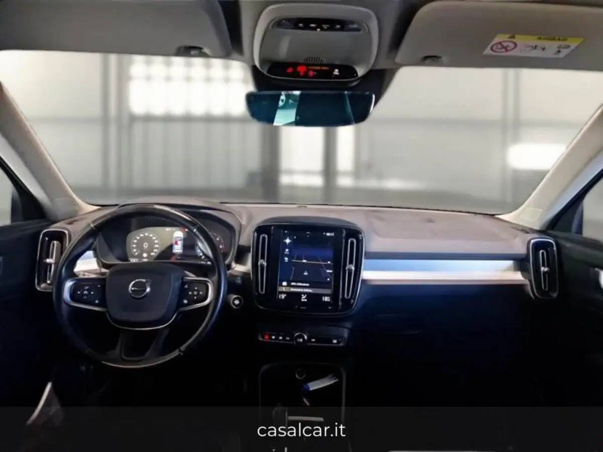 VOLVO Veicoli Commerciali XC40 usata a Salerno (7)