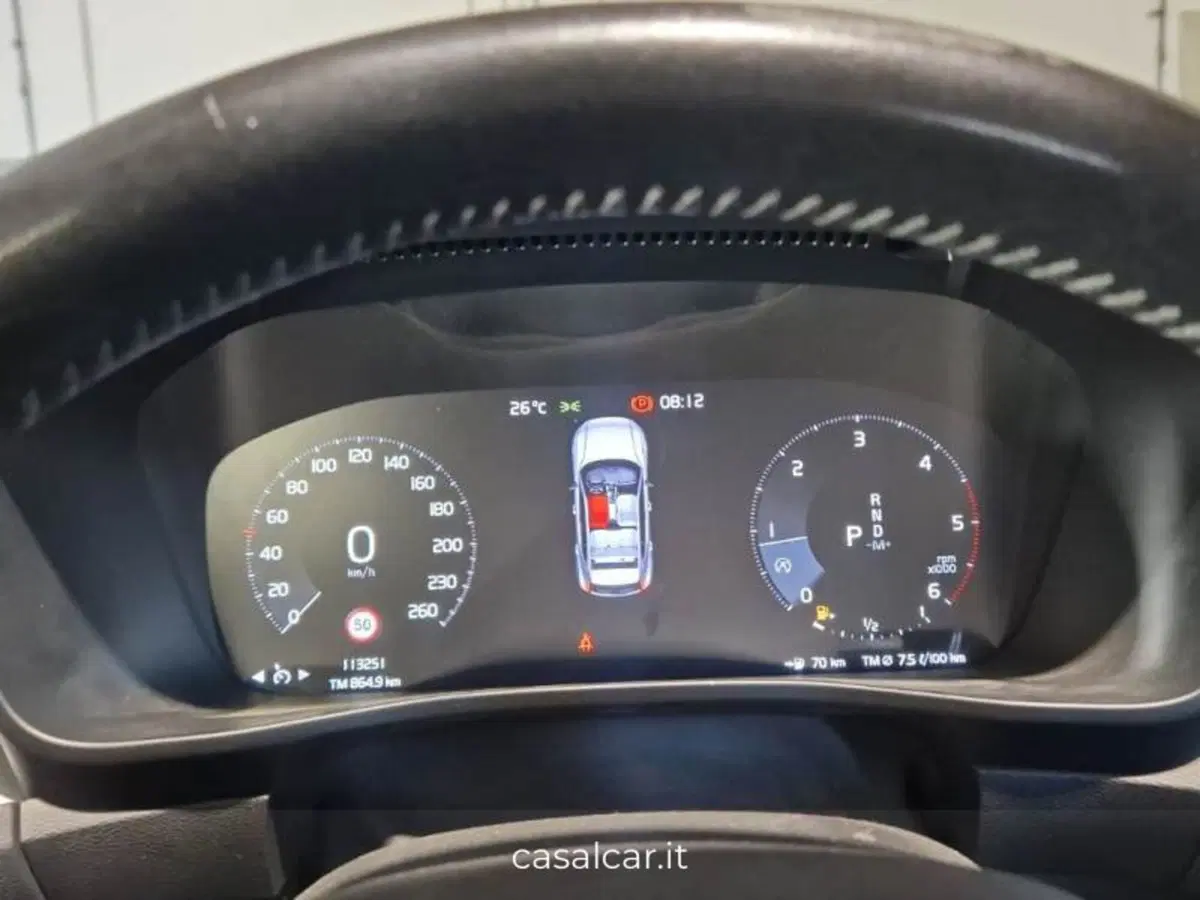 VOLVO Veicoli Commerciali XC40 usata a Salerno (8)