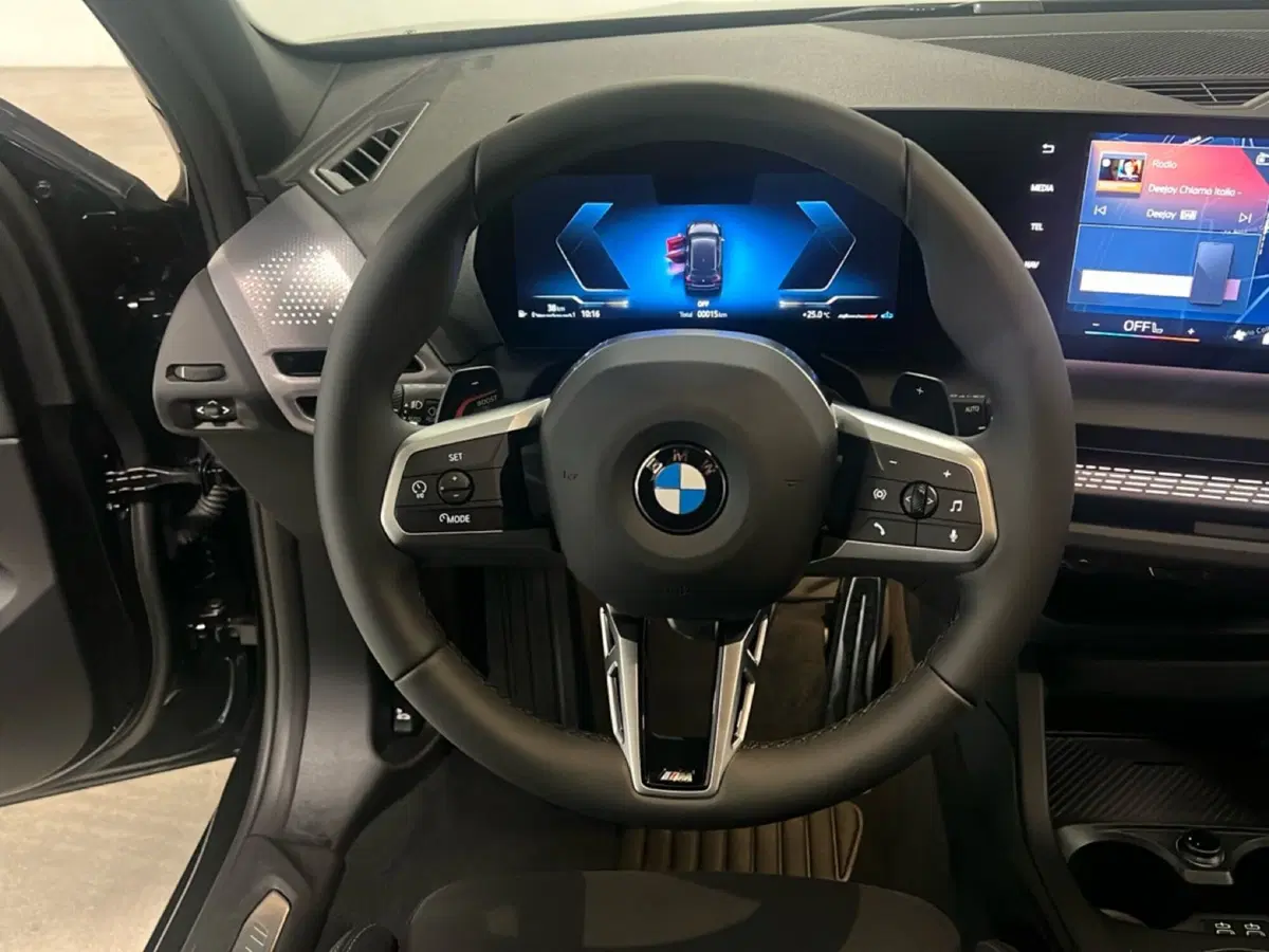 BMW Serie 1 nuova a Torino (20)