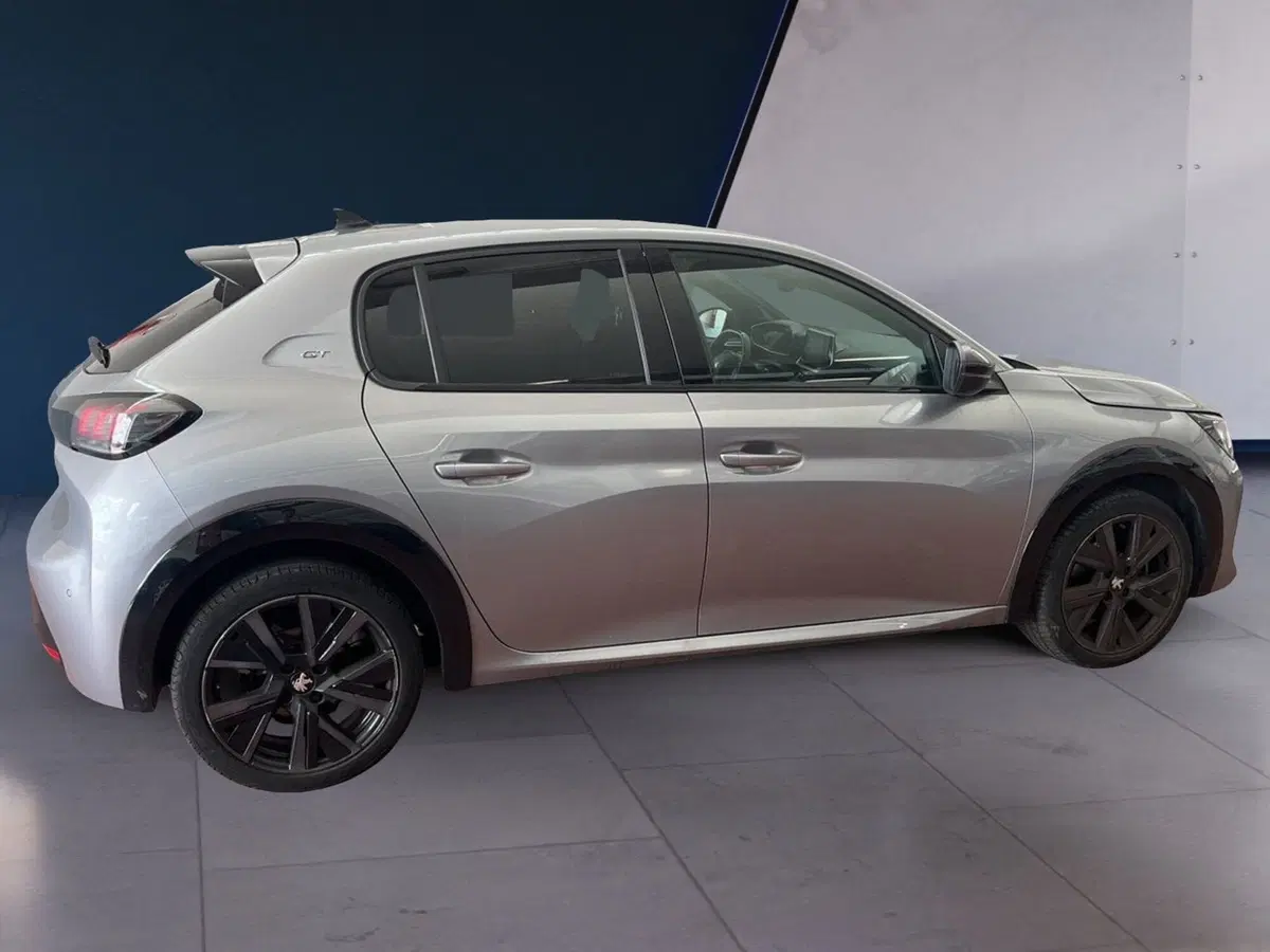 Peugeot 208 usata a Torino (4)