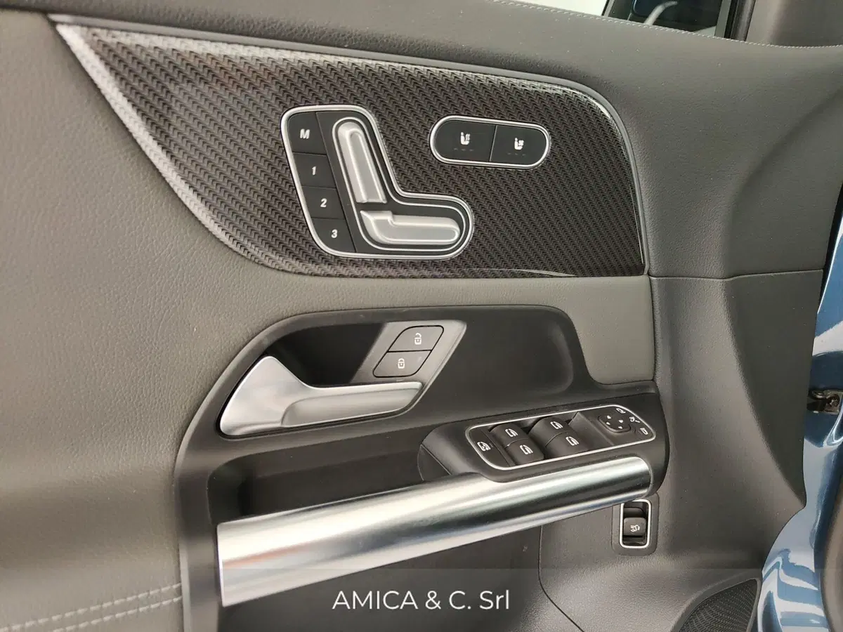 Mercedes-Benz GLA SUV usata a Caserta (15)