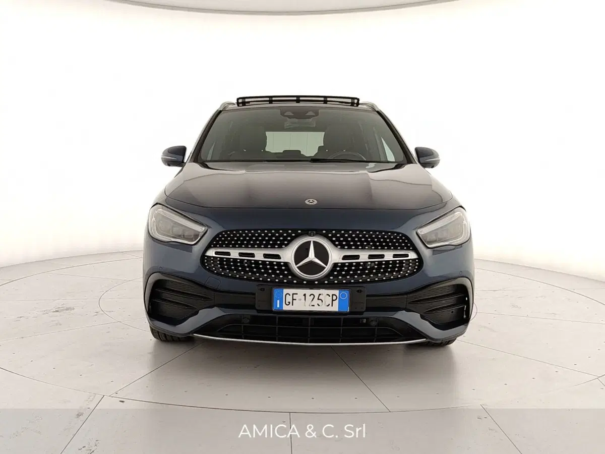 Mercedes-Benz GLA SUV usata a Caserta (2)
