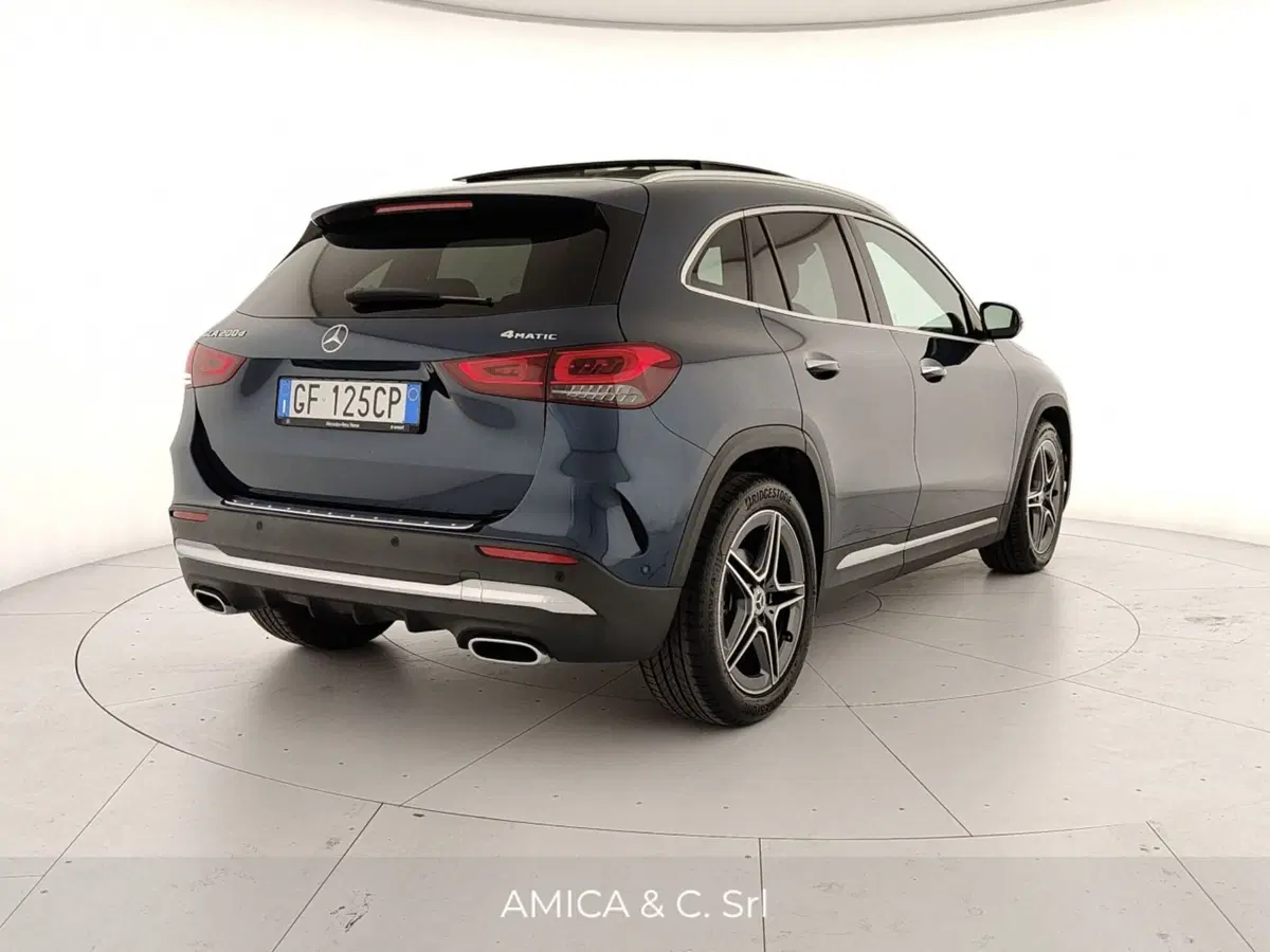 Mercedes-Benz GLA SUV usata a Caserta (6)