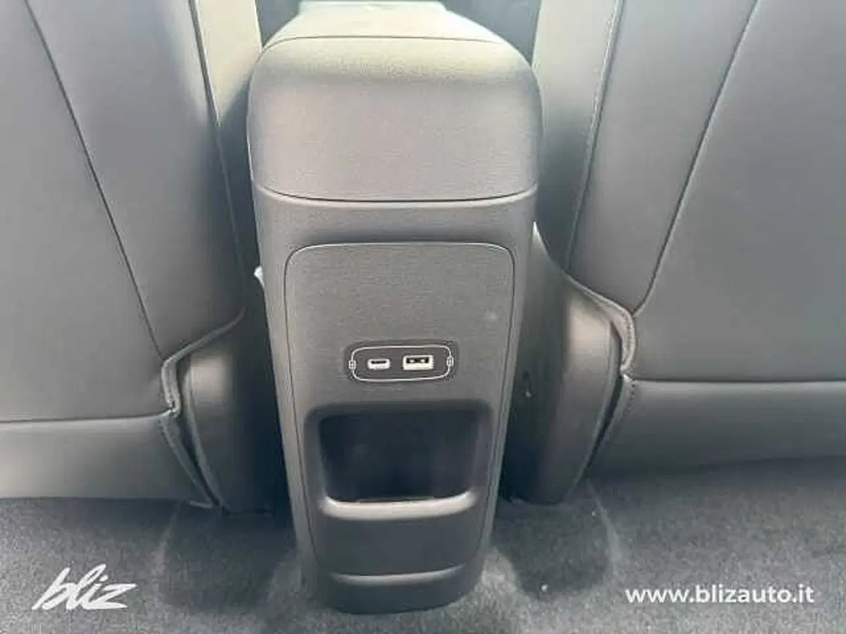 Leapmotor B03X nuova a Udine (15)