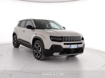 Jeep Avenger 1.2 turbo Altitude fwd 100cv del 2026 usata a Caserta