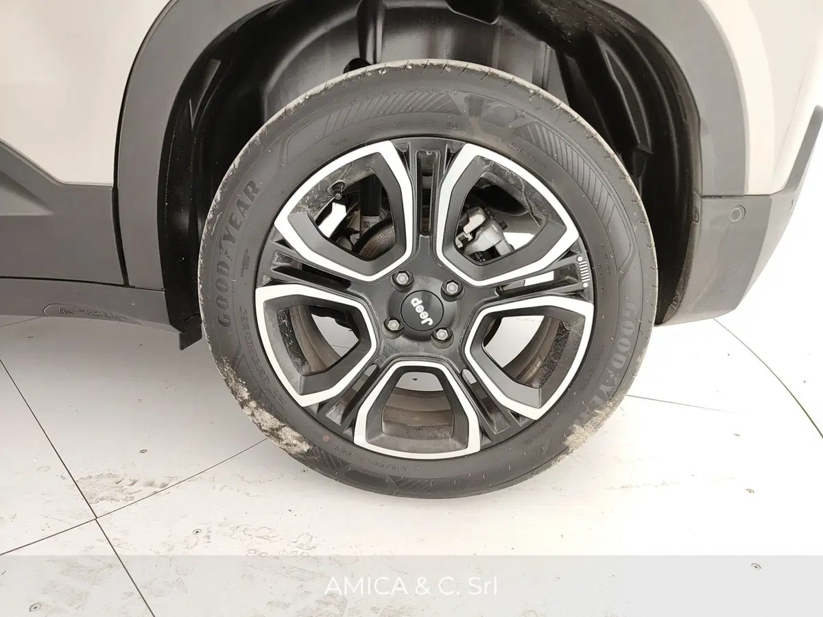 Jeep Avenger usata a Caserta (12)