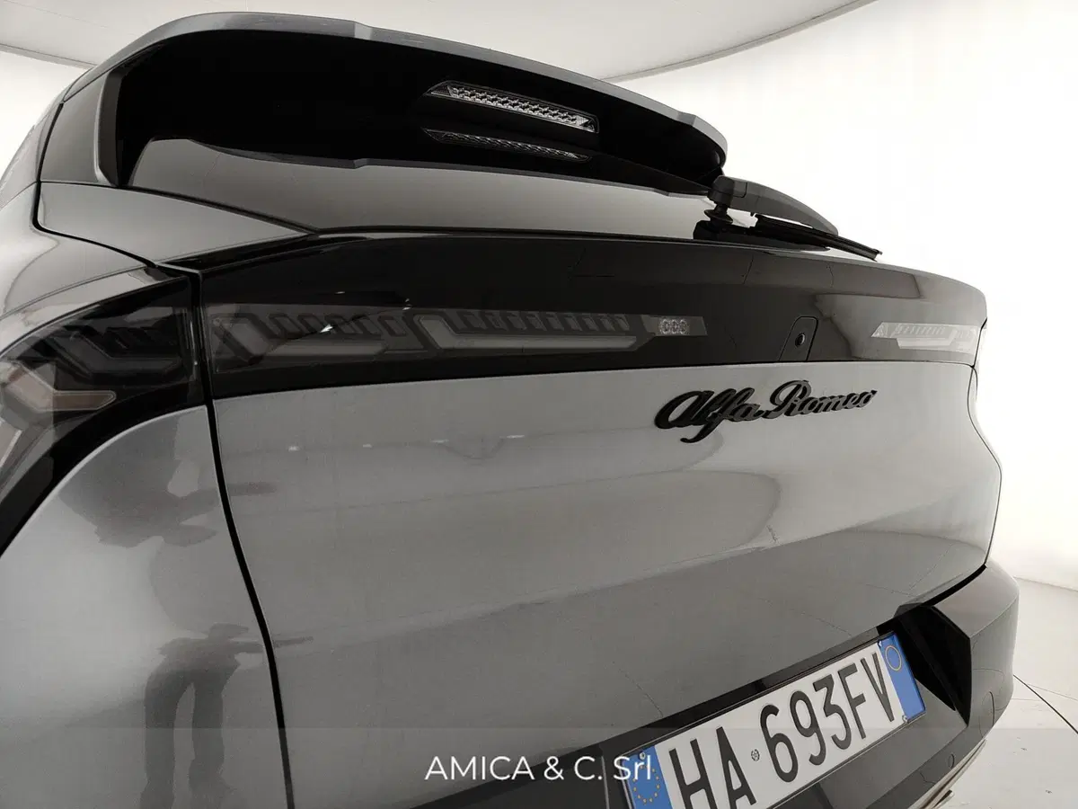 Alfa Romeo Junior usata a Caserta (9)