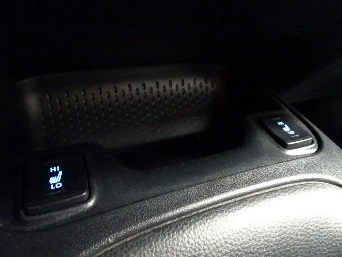 Toyota Corolla Touring Sports usata a Treviso (18)