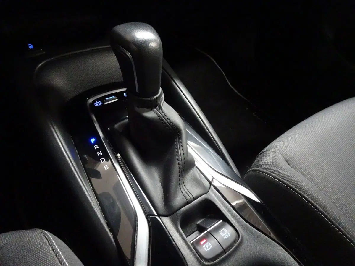 Toyota Corolla Touring Sports usata a Treviso (20)