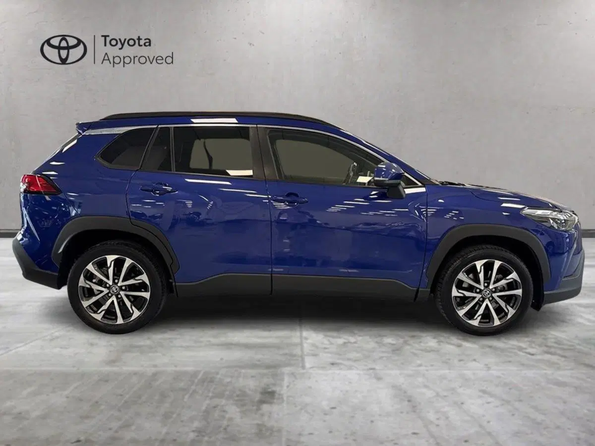 Toyota Corolla Cross Hybrid usata a Prato (5)