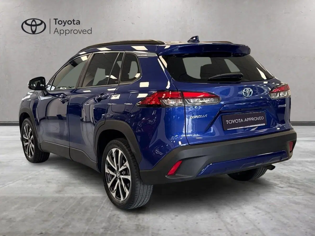 Toyota Corolla Cross Hybrid usata a Prato (6)