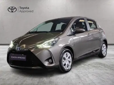 Toyota Yaris 1.5 Hybrid 5 porte Active del 2018 usata a Milano