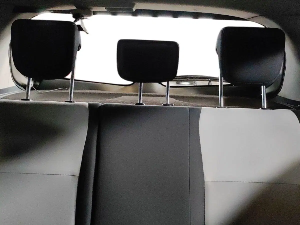 Toyota Yaris usata a Milano (12)