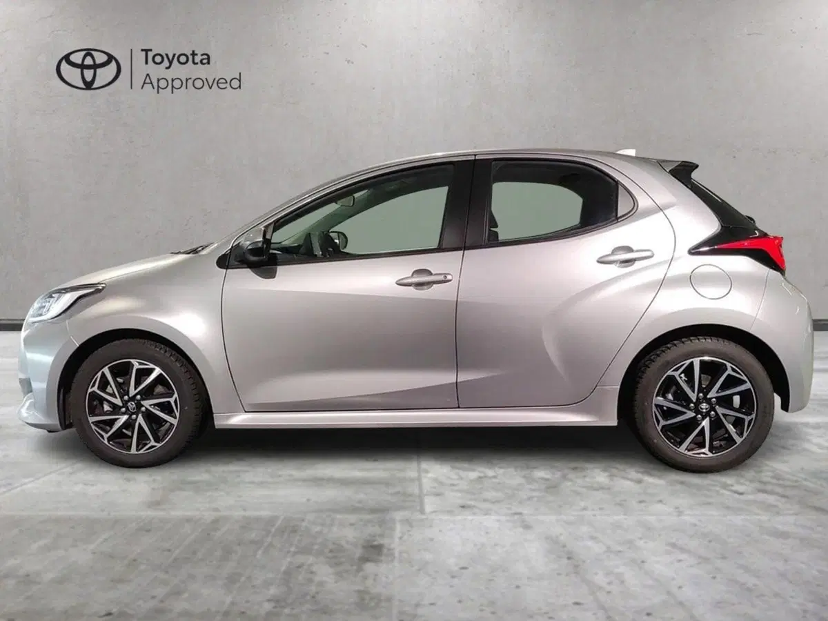Toyota Yaris usata a Milano (3)