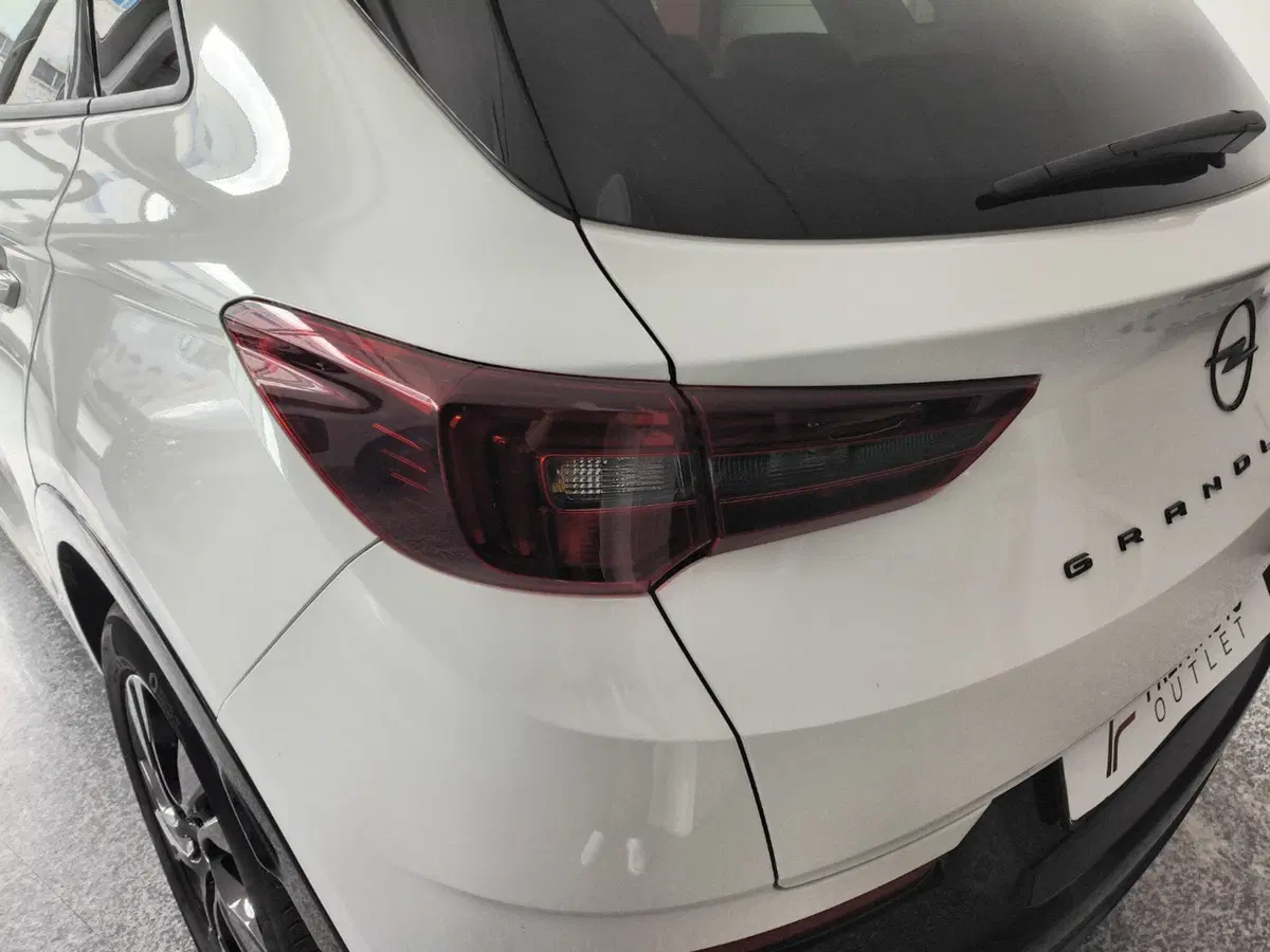 Opel Grandland usata a Macerata (12)