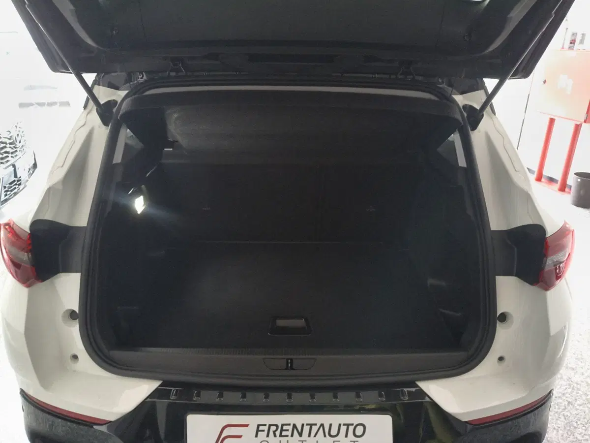 Opel Grandland usata a Macerata (14)