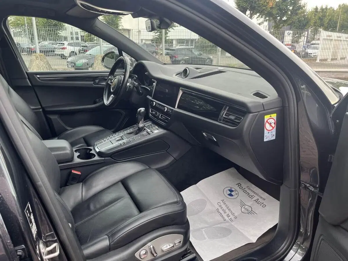 Porsche Macan usata a Alessandria (15)