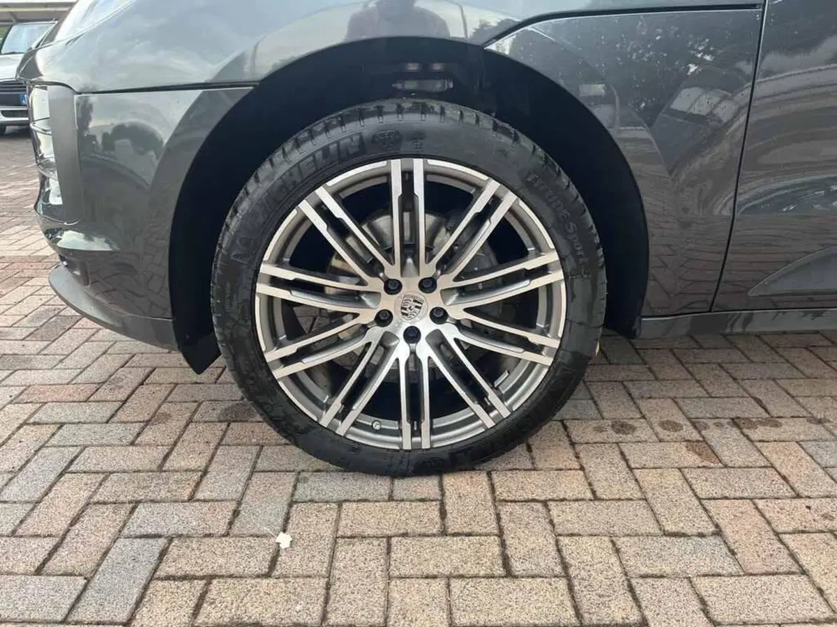 Porsche Macan usata a Alessandria (9)