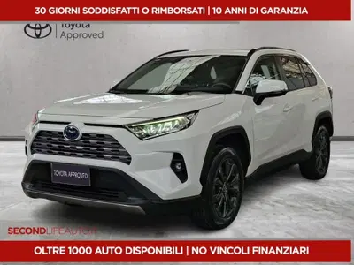 Toyota Rav4 vvt-ie h Style 2wd 218cv e-cvt del 2022 usata a Roma