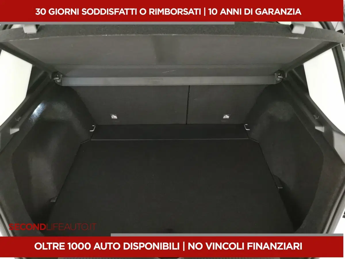 Mg ZS EV usata a Chieti (13)