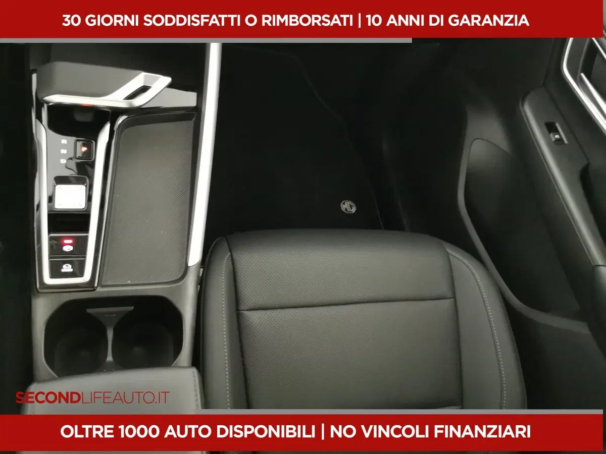 Mg ZS EV usata a Chieti (19)