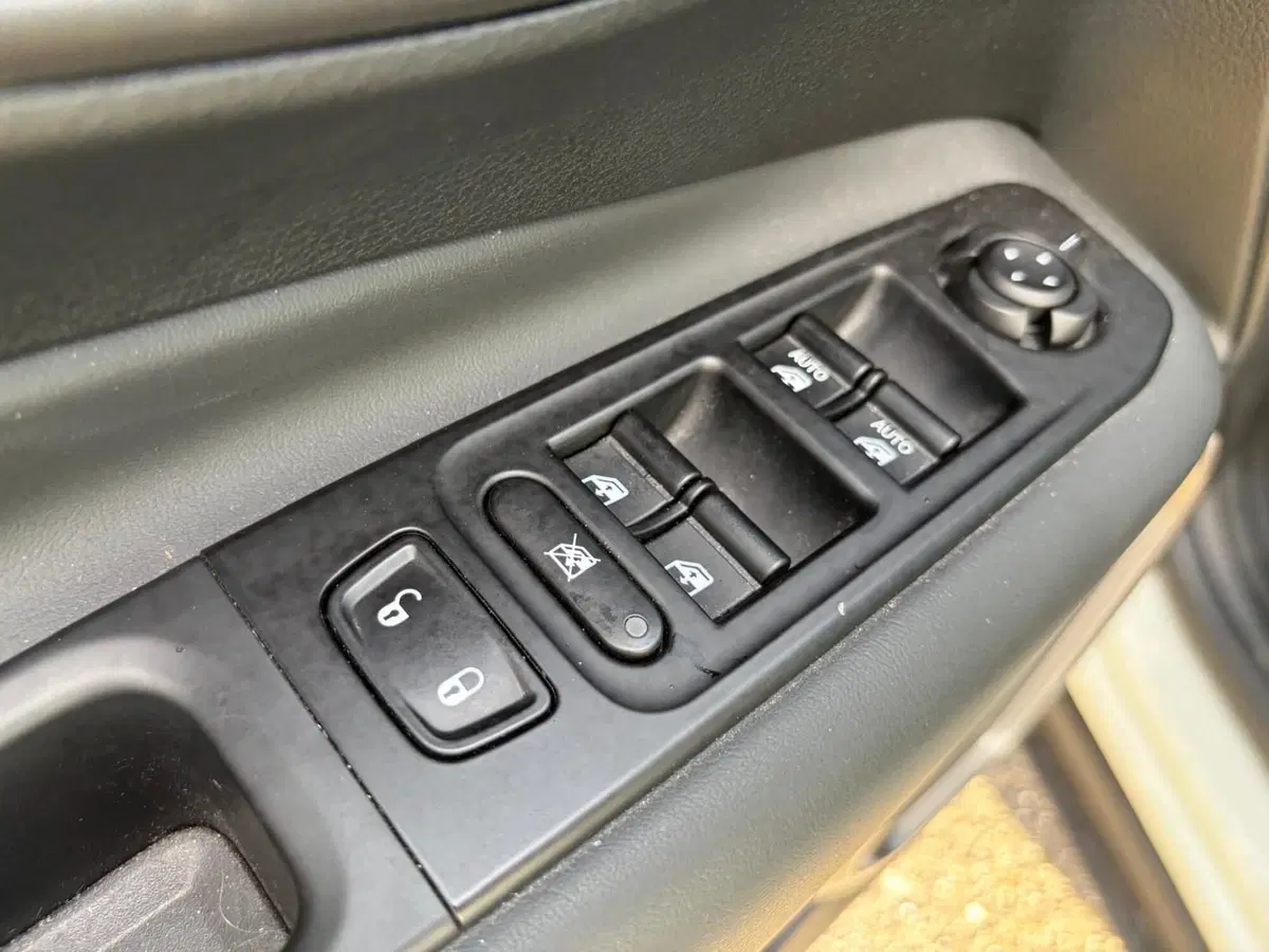 Jeep Renegade usata a La Spezia (15)