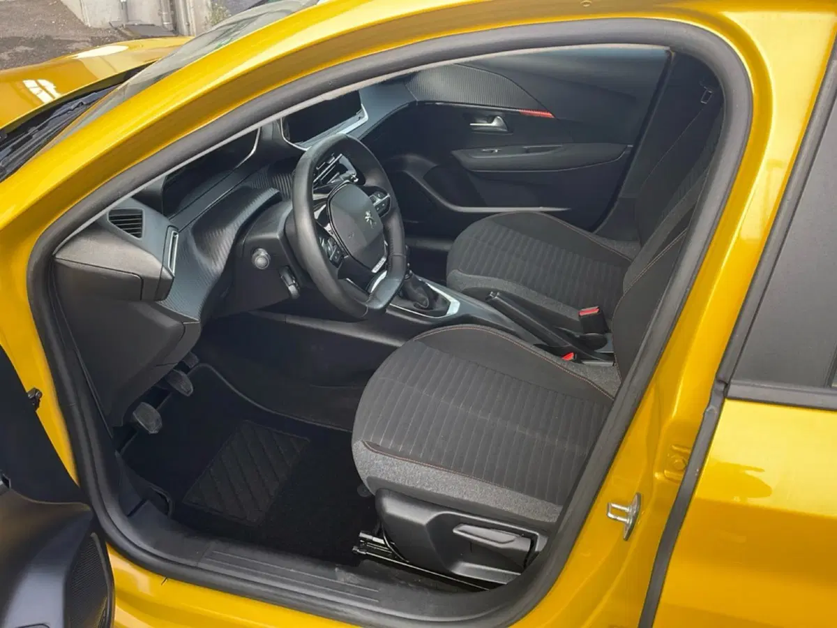 Peugeot 208 usata a Bologna (12)