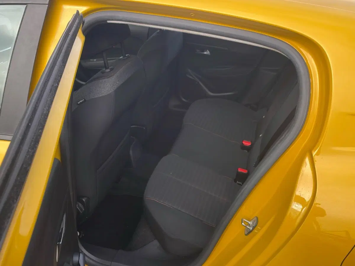 Peugeot 208 usata a Bologna (15)