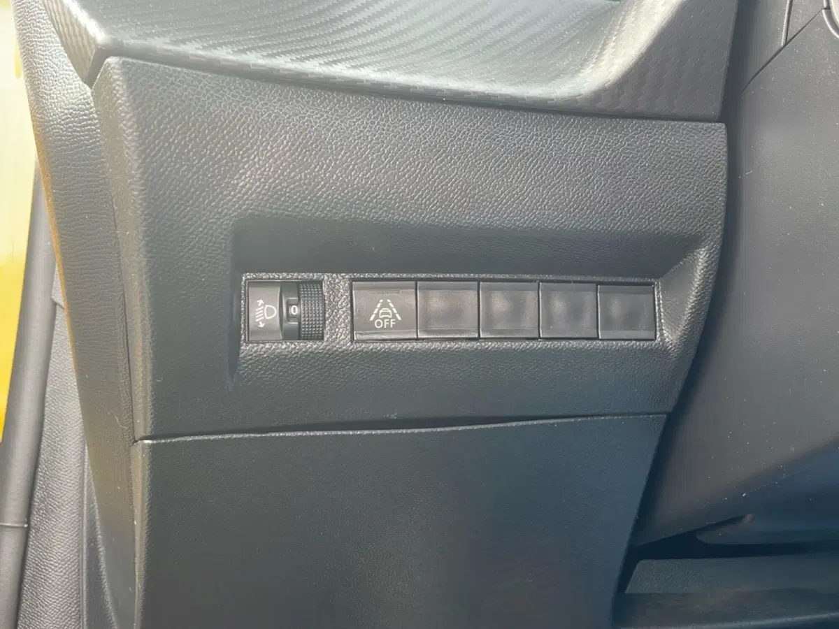 Peugeot 208 usata a Bologna (19)