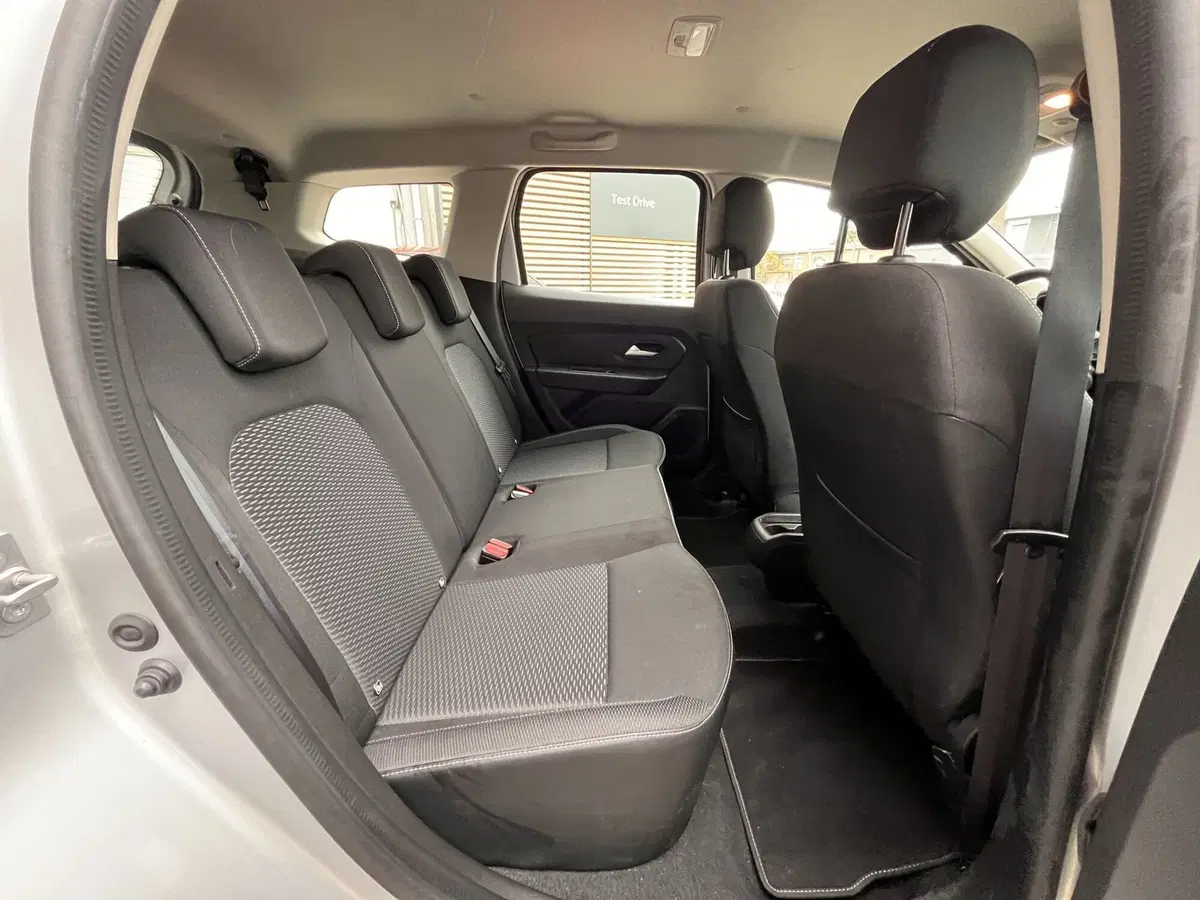 Dacia Duster usata a Modena (10)