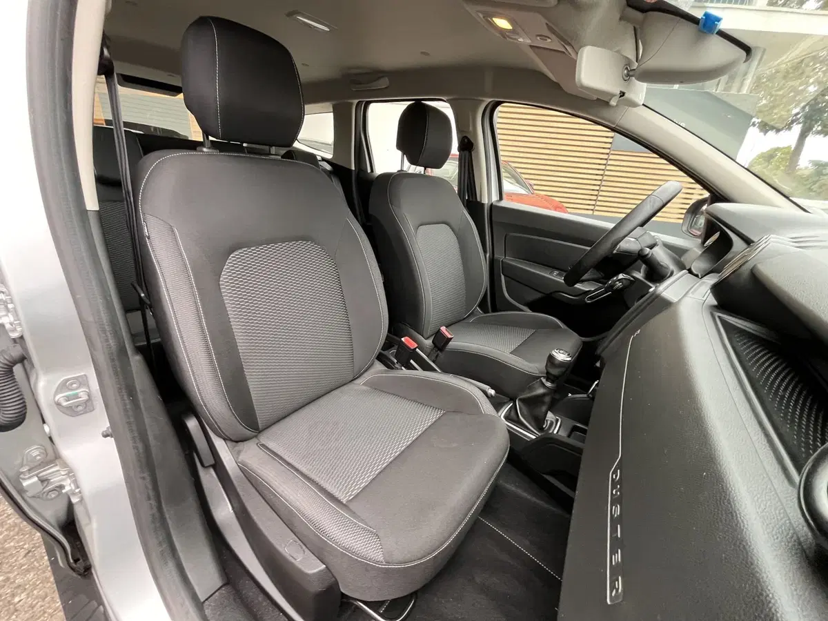 Dacia Duster usata a Modena (11)