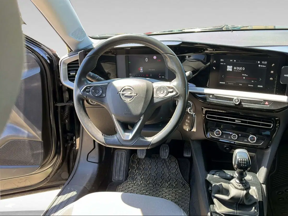 Opel Mokka usata a Pisa (8)