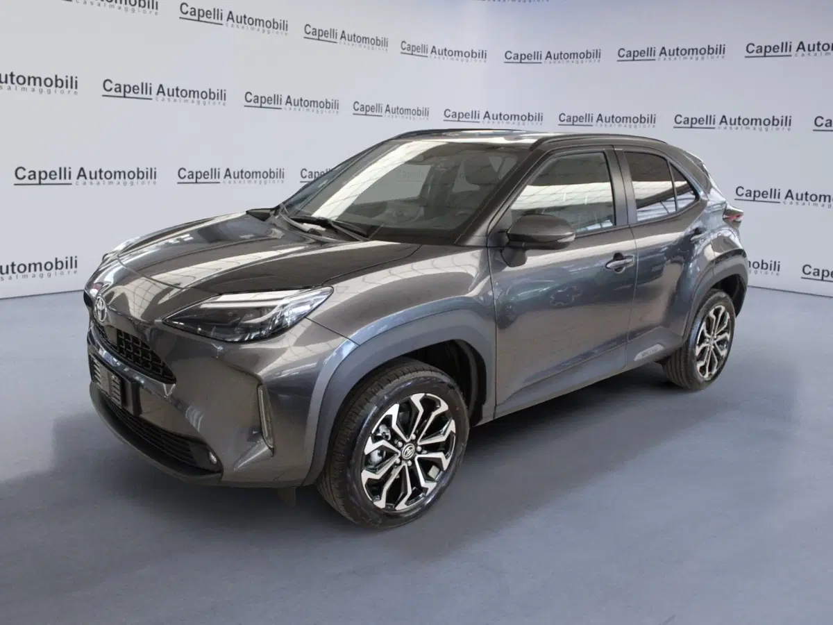 Toyota Yaris Cross nuova a Cremona