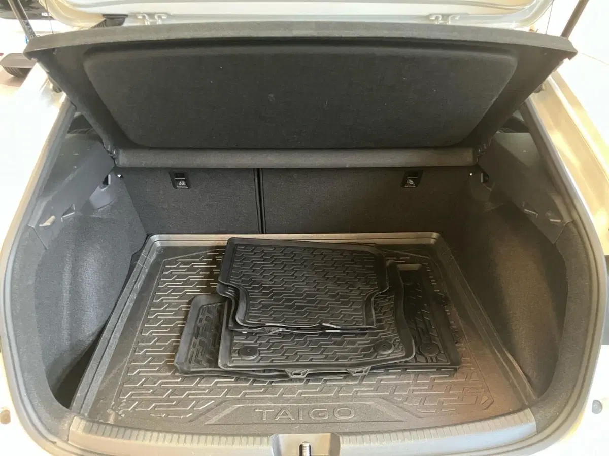 Volkswagen Taigo usata a Bologna (11)