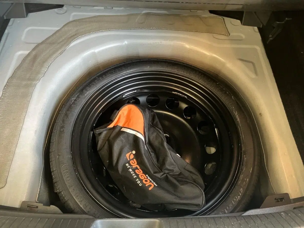 Volkswagen Taigo usata a Bologna (14)