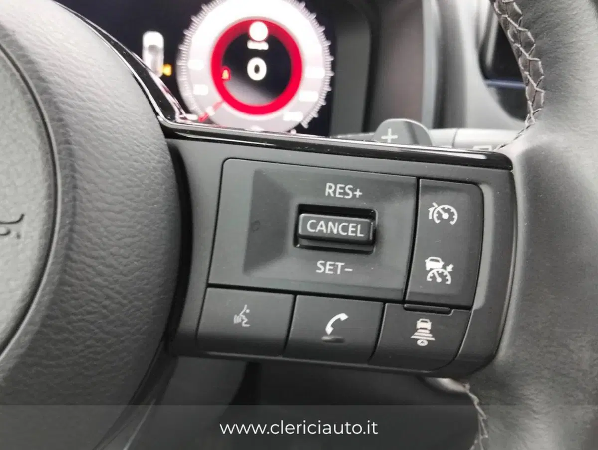 Nissan Qashqai usata a Como (8)