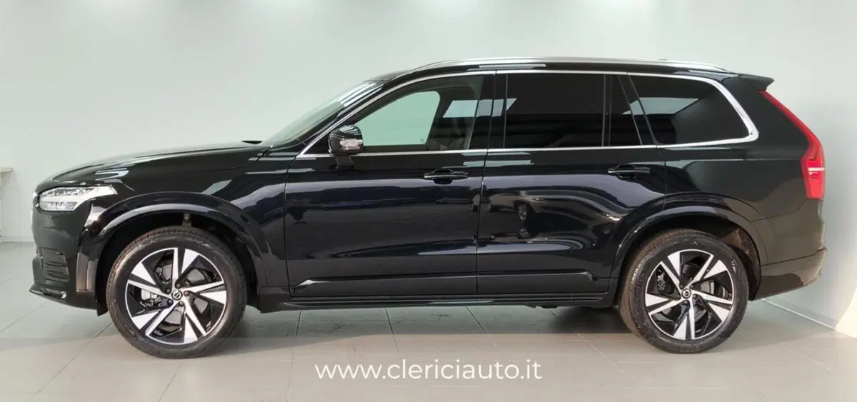 Volvo XC90 usata a Como (10)