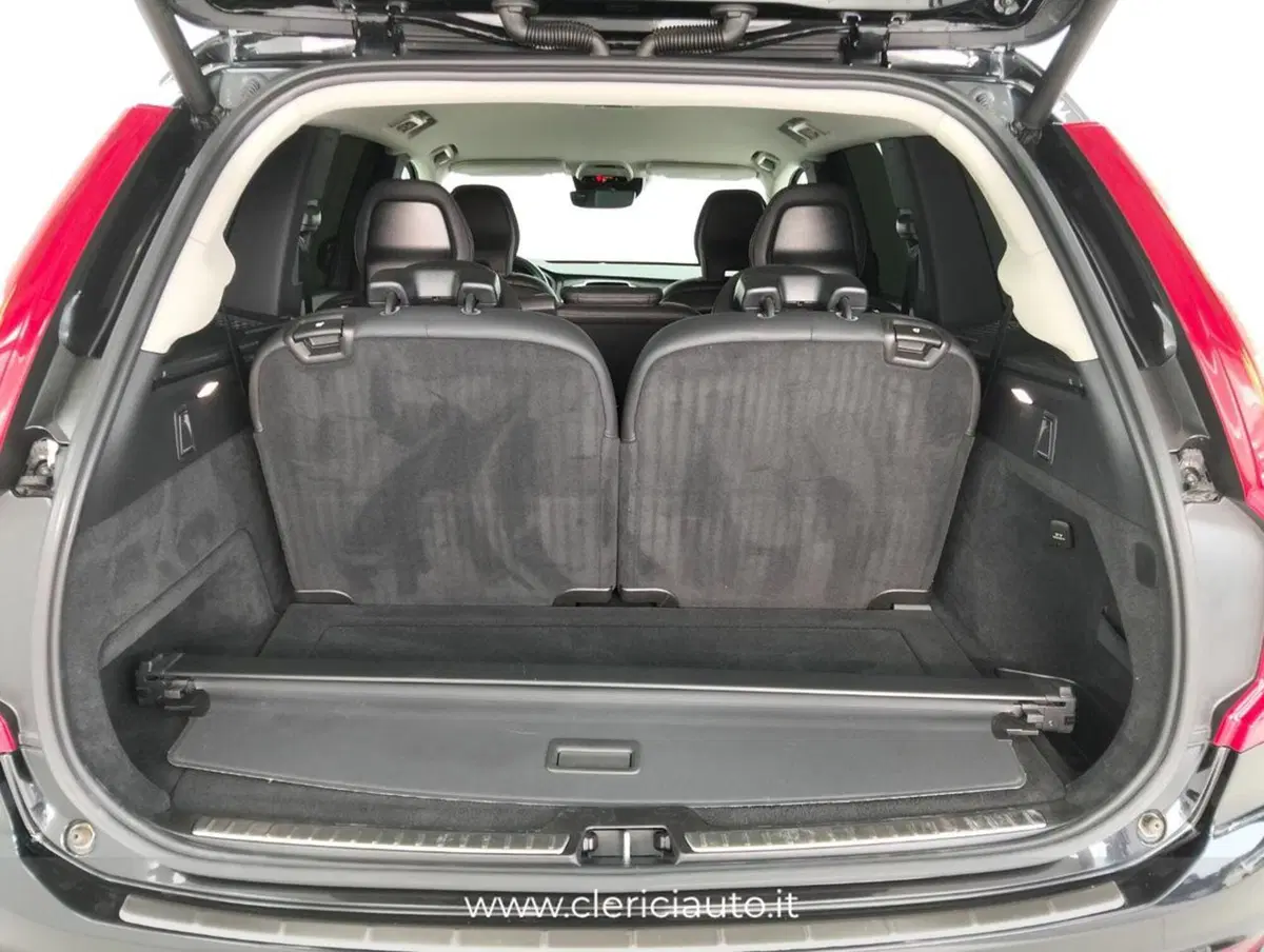 Volvo XC90 usata a Como (20)