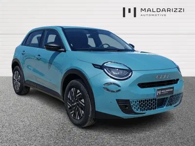 Fiat 600 1.2 hybrid Pop 145cv auto del 2025 usata a Bari