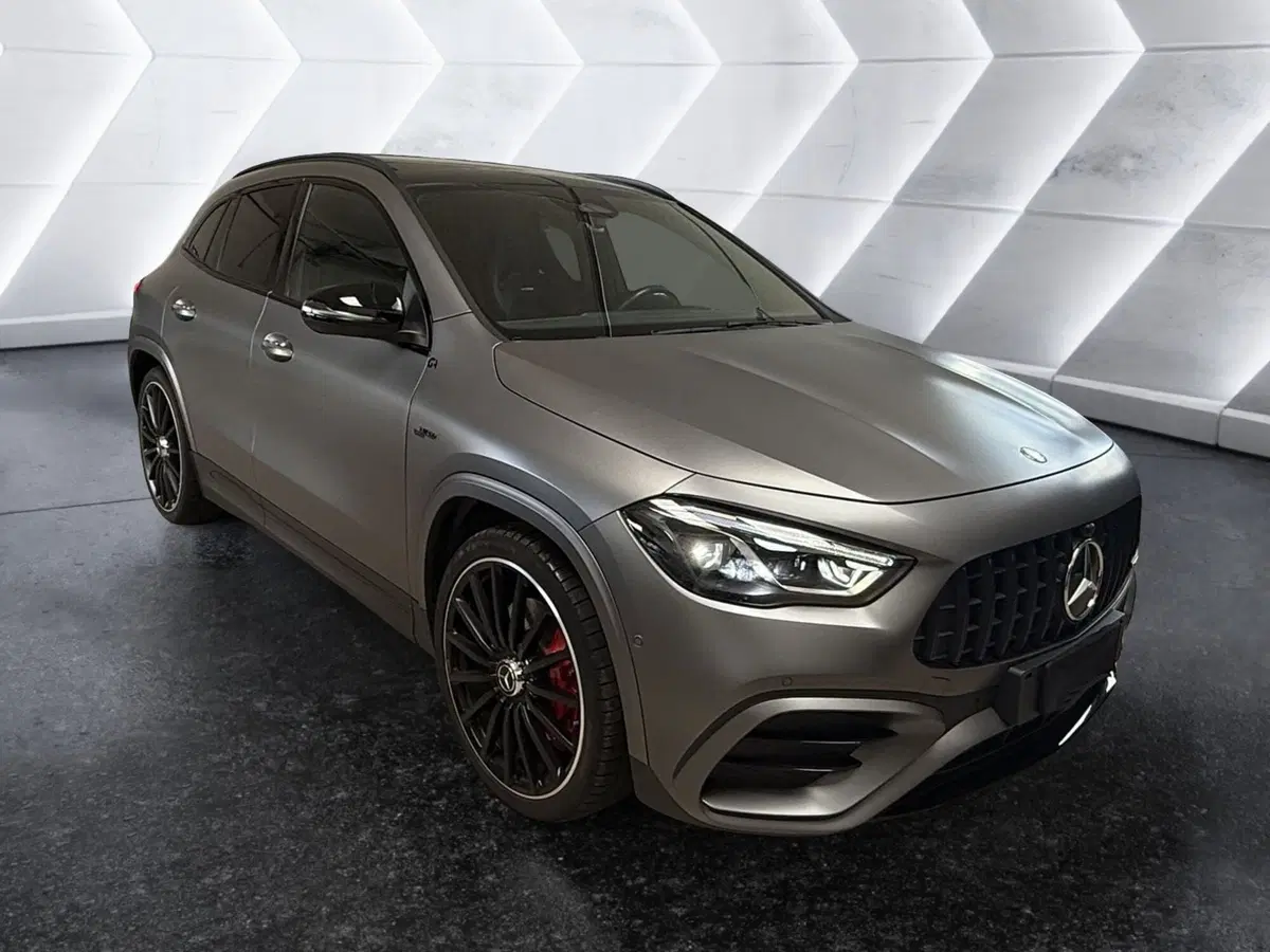 Mercedes-Benz GLA SUV usata a Napoli (3)
