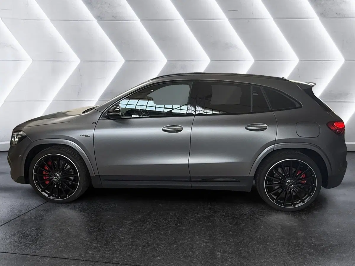 Mercedes-Benz GLA SUV usata a Napoli (4)