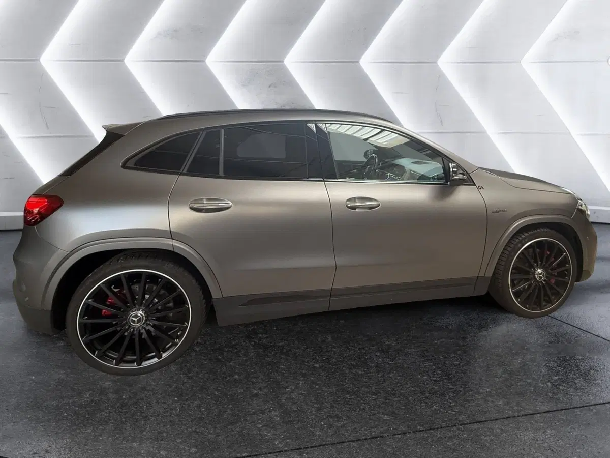 Mercedes-Benz GLA SUV usata a Napoli (5)