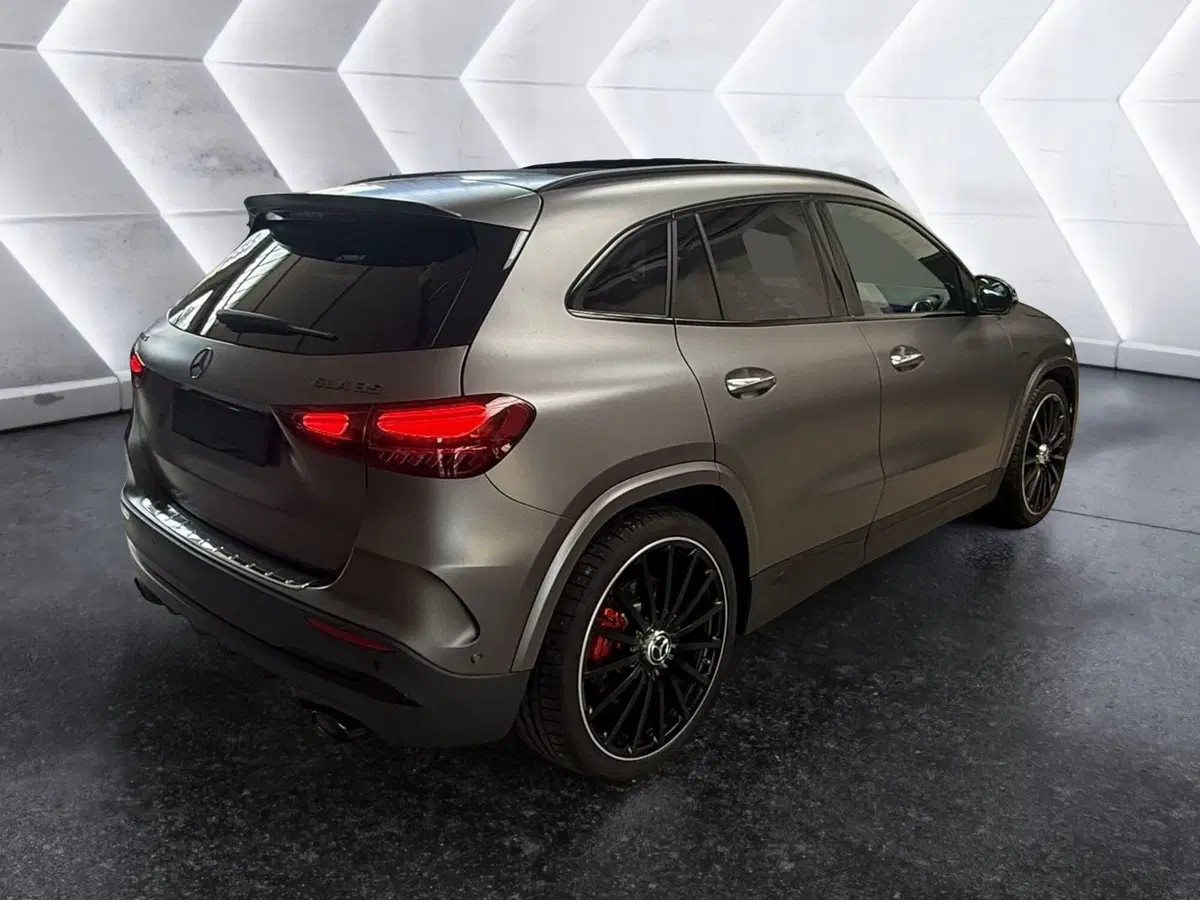 Mercedes-Benz GLA SUV usata a Napoli (7)