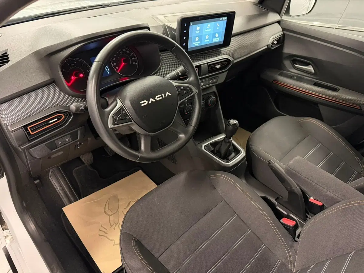 Dacia Sandero usata a Brescia (13)