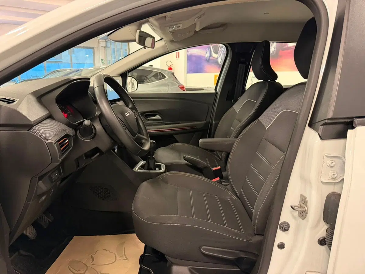 Dacia Sandero usata a Brescia (16)